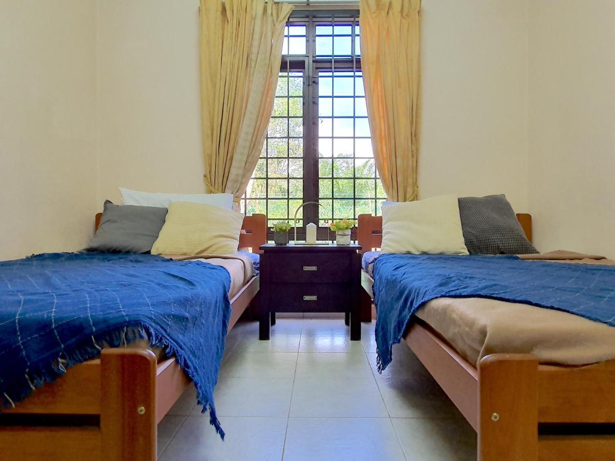 Melaka Afamosa Villa With Private Pool For 10 Pax Alor Gajah Exteriér fotografie