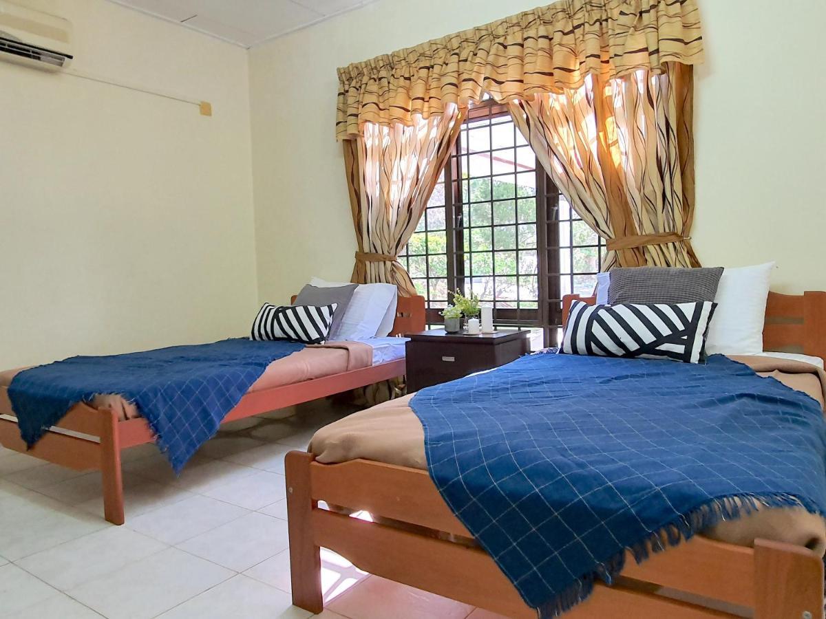 Melaka Afamosa Villa With Private Pool For 10 Pax Alor Gajah Exteriér fotografie