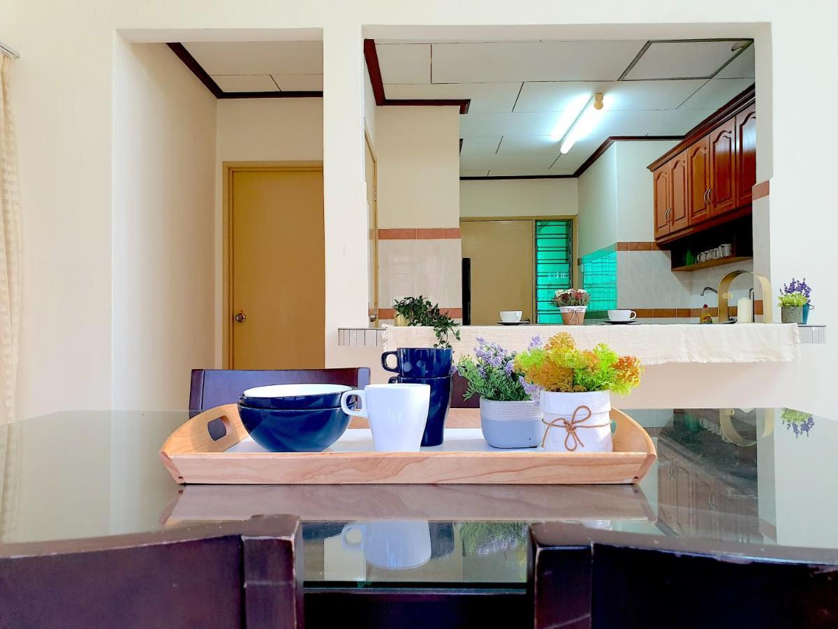 Melaka Afamosa Villa With Private Pool For 10 Pax Alor Gajah Exteriér fotografie