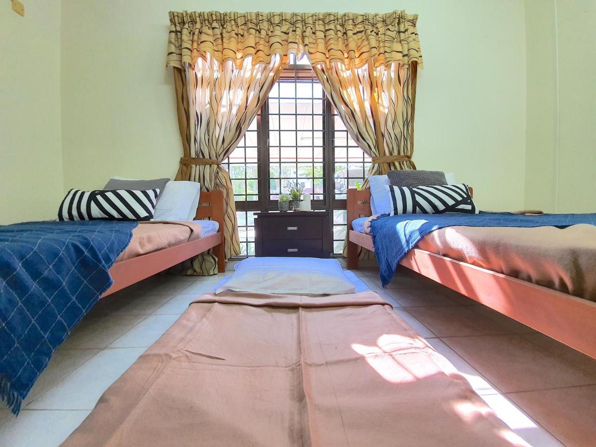 Melaka Afamosa Villa With Private Pool For 10 Pax Alor Gajah Exteriér fotografie